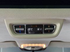 Mercedes-Benz V-Class 2022 V 260 L Long Wheelbase Luxury Edition - ფოტო 8