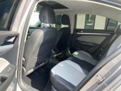 Volkswagen Bora 200TSI DSG Comfort Pro - ფოტო 11