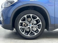 BMW X1 2022 sDrive20Li Premium - ფოტო 17