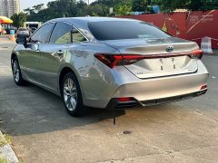 Toyota Avalon 2019 Hybrid 2.5L Luxury National V - ფოტო 9
