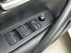 Toyota Corolla 1.2T S-CVT Elite - ფოტო 11