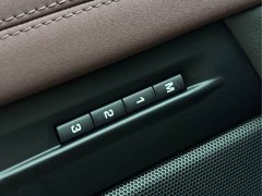 Land Rover Range Rover Evoque 2022 Evoque L 249PS R-Dynamic Luxury - ფოტო 14