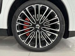 NIO ES8 Six-Seat Executive Signature Edition - ფოტო 11