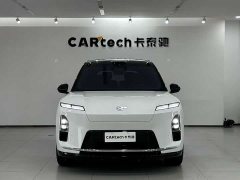 NIO ES8 Six-Seat Executive Signature Edition - ფოტო 2