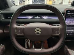 NIO ES8 Six-Seat Executive Signature Edition - ფოტო 9
