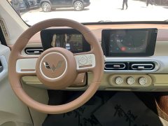 Wuling Hongguang MINIEV Third Generation 215km Advanced Edition - ფოტო 11
