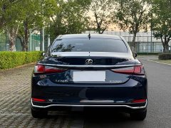 Lexus ES 2020 260 Excellence Edition - ფოტო 7