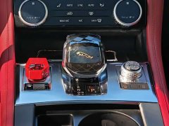 Jaguar F-PACE P250 R-Dynamic SE - ფოტო 15