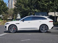 Jaguar F-PACE P250 R-Dynamic SE - ფოტო 3