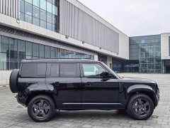 Land Rover Defender 110 3.0T P400 X-Dynamic HSE - фото 4