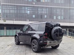 Land Rover Defender 110 3.0T P400 X-Dynamic HSE - фото 7