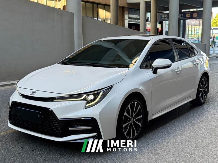 Toyota Corolla 1.8L CVT Sport