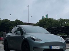 Tesla Model Y Standard Range RWD - ფოტო 3
