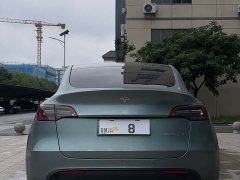 Tesla Model Y Standard Range RWD - ფოტო 9