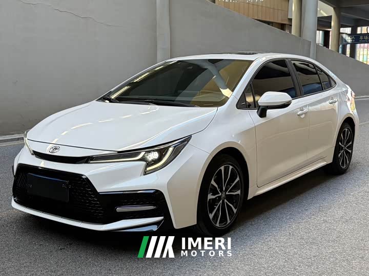 Toyota Corolla 1.8L CVT Sport - ავტომობილი ჩინეთიდან