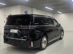 Voyah Lantu Dreamchaser PHEV AWD Excellence Kunpeng Edition - ფოტო 16