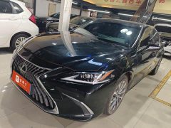 Lexus ES 2022 300h Excellence Edition - ფოტო 1