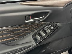 Toyota Avalon Dual Engine 2.0L Luxury Edition - ფოტო 6