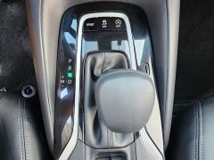 Toyota Corolla 2022 1.8L CVT Luxury - ფოტო 14