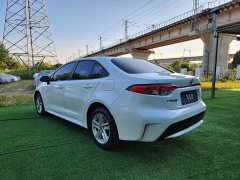 Toyota Corolla 2022 1.8L CVT Luxury - ფოტო 4