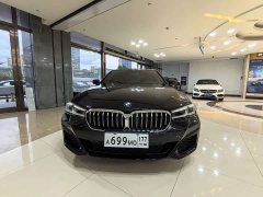 BMW 5 Series 530Li Premier Luxury Package - фото 2