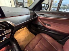 BMW 5 Series 530Li Premier Luxury Package - фото 5