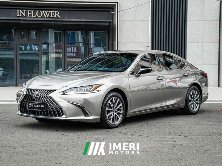 Lexus ES 2021 200 Premium Edition - ავტომობილი ჩინეთიდან