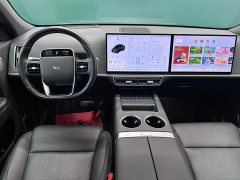 Li Auto L7 Pro - ფოტო 11