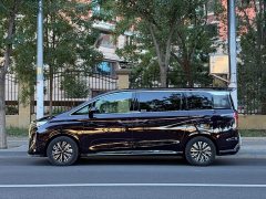FAW Red Flag HQ9 PHEV 2024 2.0T AWD Luxury - ფოტო 3