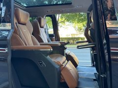FAW Red Flag HQ9 PHEV 2024 2.0T AWD Luxury - ფოტო 8