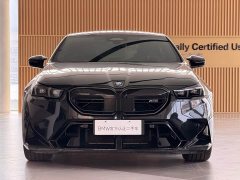 BMW M5 - ფოტო 6