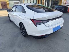 Hyundai Elantra 2022 1.5L CVT Luxury - ფოტო 12