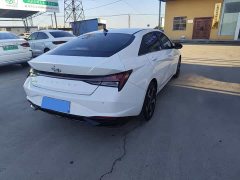 Hyundai Elantra 2022 1.5L CVT Luxury - ფოტო 14