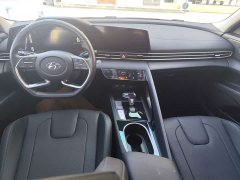 Hyundai Elantra 2022 1.5L CVT Luxury - ფოტო 5