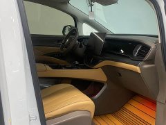 Denza BYD Denza D9 DM-i 965 Premium Edition - ფოტო 10
