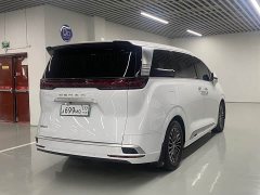 Denza BYD Denza D9 DM-i 965 Premium Edition - ფოტო 4