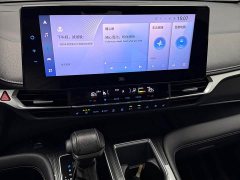 Toyota Sienna 2021 2.5L Hybrid Platinum Edition - ფოტო 13
