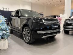 Land Rover Range Rover 3.0L V6 400PS Extended Wheelbase Prestige Edition - ფოტო 3
