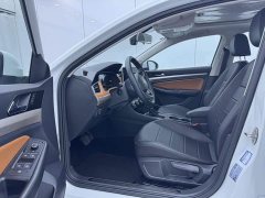 Volkswagen Bora 200TSI DSG Comfort Pro - ფოტო 9