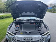 Audi e-tron 2021 50 quattro Premium - ფოტო 9