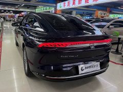Buick Zhijing L7 Extended Range Avvia - ფოტო 4