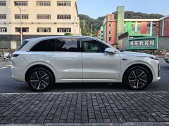 Li Auto L6 2024 Pro - ფოტო 5