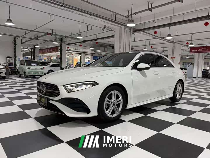 Mercedes-Benz A-Class A 180 L - ავტომობილი ჩინეთიდან