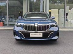 BMW 5 Series 530Li Luxury M Sport Package - ფოტო 3