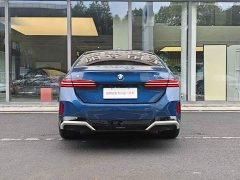 BMW 5 Series 530Li Luxury M Sport Package - ფოტო 6