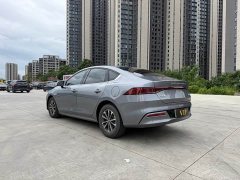 BYD Qin PLUS Glory Edition DM-i 55KM Leading - ფოტო 9