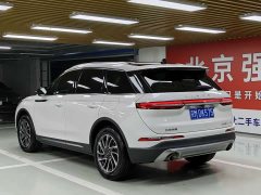 Lincoln Explorer 2.0T Two-Wheel Drive Elite - ფოტო 4