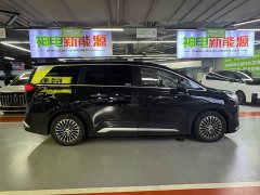 Denza BYD Denza D9 DM-i Smart Drive 1020 AWD Luxury - ფოტო 4