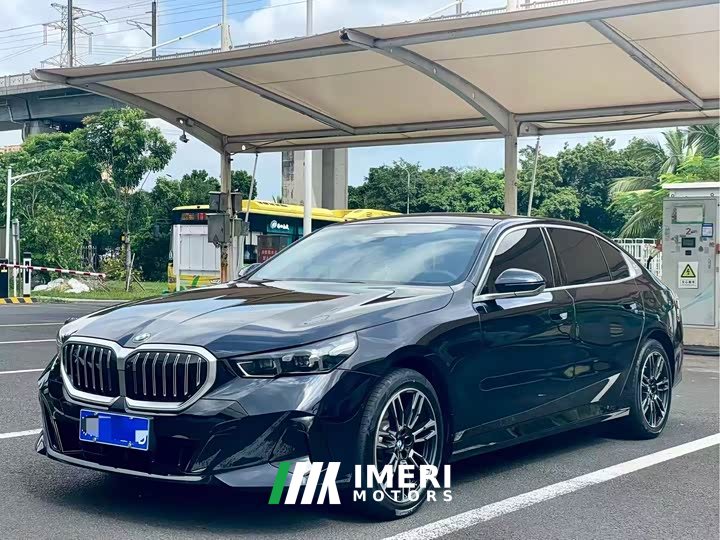 BMW 5 Series Facelift 525Li M Sport Package