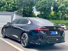 BMW 5 Series Facelift 525Li M Sport Package - photo 4
